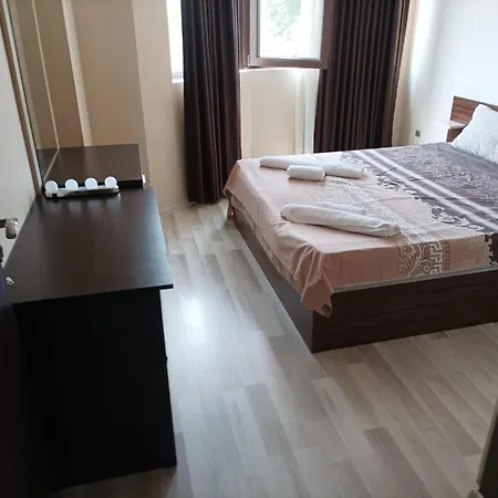 Apartment One Bedroom 17 - Vasil Aprilov 64 Plovdiv