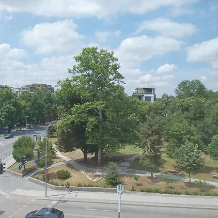 One Bedroom 17 - Vasil Aprilov 64 Apartment *