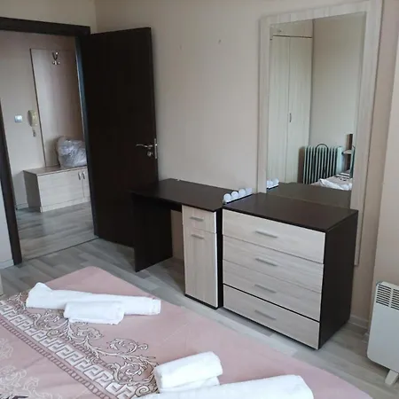 One Bedroom 17 - Vasil Aprilov 64 Plovdiv
